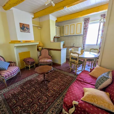 Le Relais Laviolette * Cruis